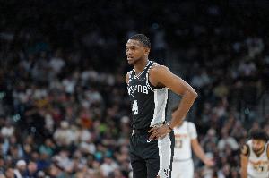 福克斯：我们对雷霆91%的出手都完成了干扰 这是取胜关键